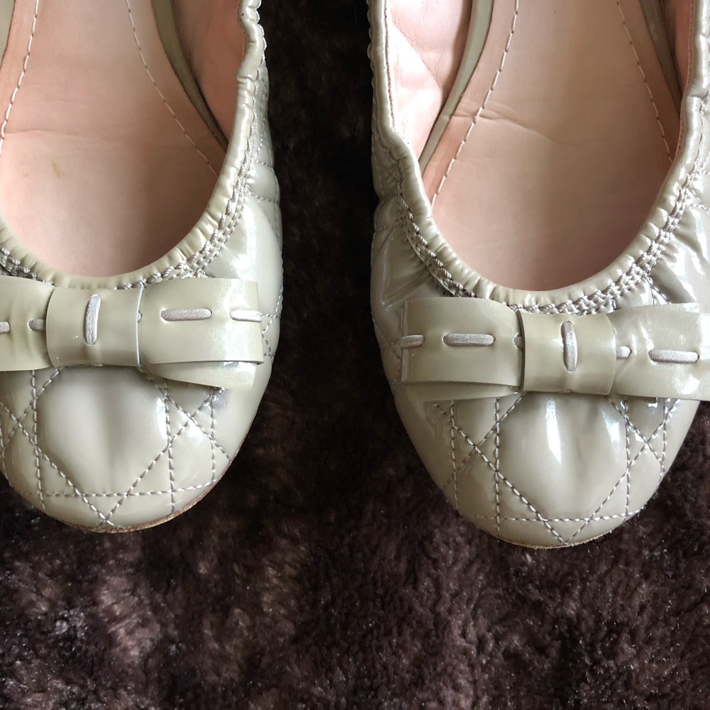 Authentic Chrstian Dior Pre-owned Beige Patent Ballet flats - Picture 9 of 13